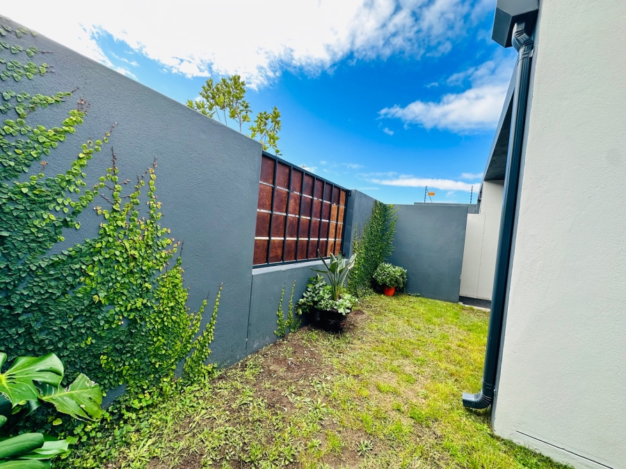 3 Bedroom Property for Sale in Sandown Western Cape